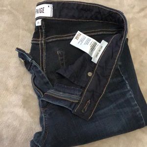 Paige size 28 Skyline Skinny